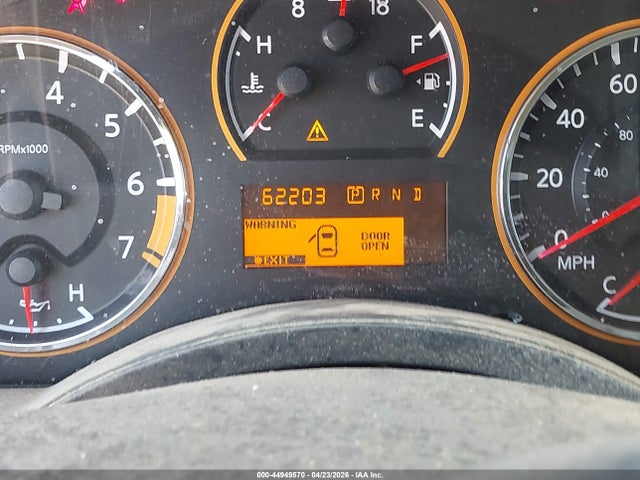 44949570 :رقم المزاد ، 1N6AA0ED6EN514326 vin ، 2014 Nissan Titan Sl مزاد بيع