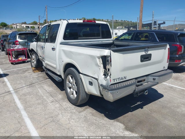 44949570 :رقم المزاد ، 1N6AA0ED6EN514326 vin ، 2014 Nissan Titan Sl مزاد بيع