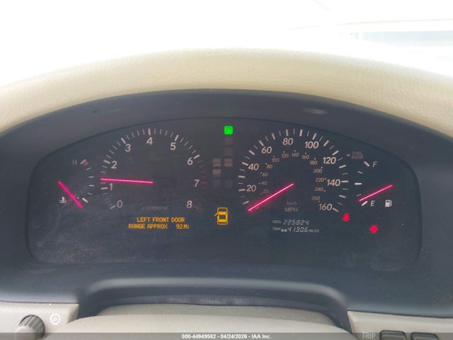 Продажа на аукционе авто 2001 Lexus Ls 430, vin: JTHBN30F010050610, номер лота: 44949582