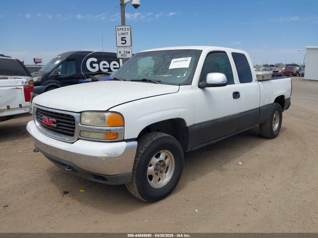 44949590 :رقم المزاد ، 1GTEK19T12Z348357 vin ، 2002 Gmc Sierra 1500 Sle مزاد بيع