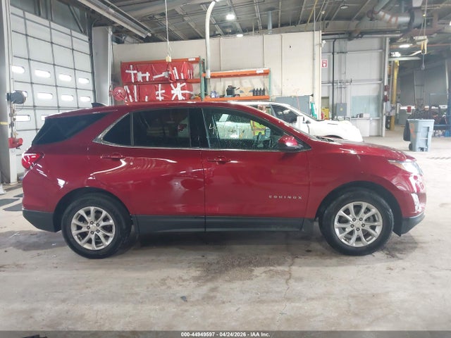 3GNAXKEV1KS560256 Chevrolet EQUINOX LT