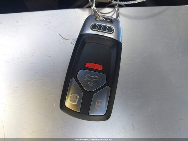WA1AAAFY8M2050332 Audi Q5 Premium 45 Tfsi Quattro S Tronic