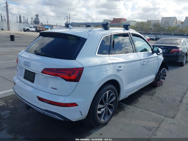 WA1AAAFY8M2050332 Audi Q5 Premium 45 Tfsi Quattro S Tronic