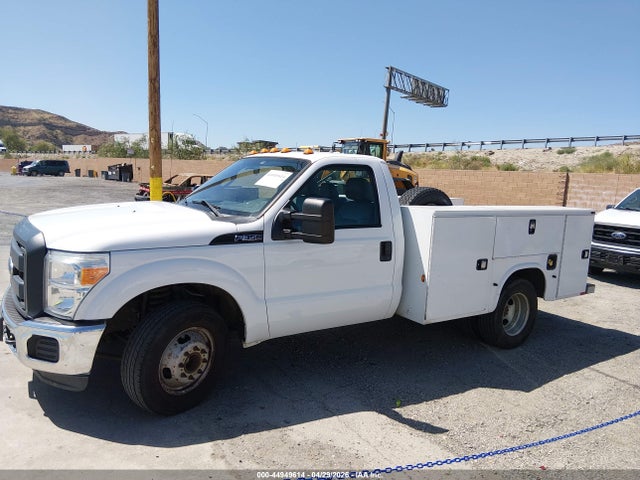 Ford F-350 Chassis Xl 2016 1FDRF3G60GEC86670 Image 19