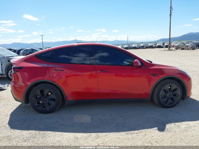 2020 Tesla Model Y Long Range Dual Motor All-wheel Drive მანქანა იყიდება აუქციონზე, vin: 5YJYGDEE2LF018192, აუქციონის ნომერი: 44949619