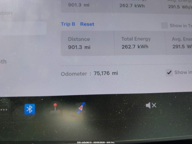 2020 Tesla Model Y Long Range Dual Motor All-wheel Drive მანქანა იყიდება აუქციონზე, vin: 5YJYGDEE2LF018192, აუქციონის ნომერი: 44949619