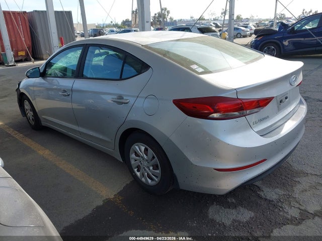 2018 Hyundai Elantra Se მანქანა იყიდება აუქციონზე, vin: 5NPD74LF2JH350822, აუქციონის ნომერი: 44949629