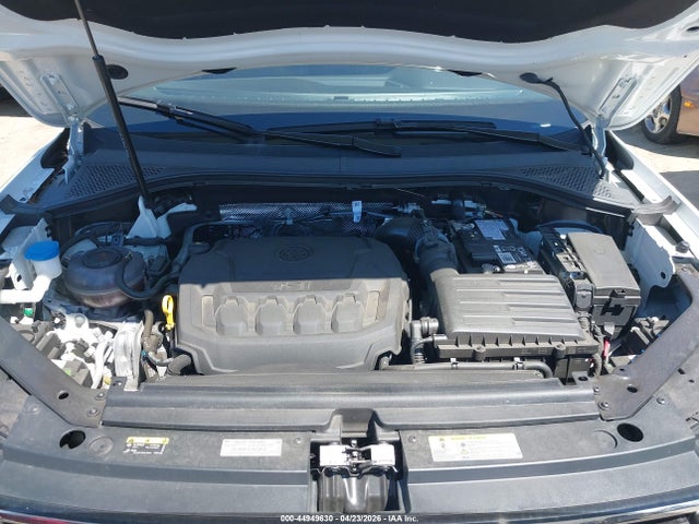 3VVRB7AXXRM185207 Volkswagen Tiguan 2.0t S