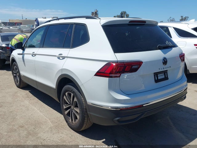 3VVRB7AXXRM185207 Volkswagen Tiguan 2.0t S