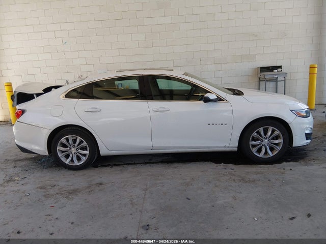 1G1ZD5ST4MF037306 Chevrolet Malibu Fwd Lt