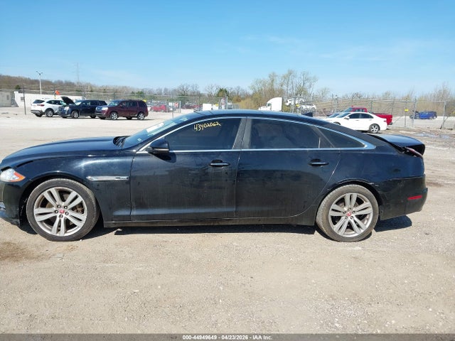 Продажа на аукционе авто 2015 Jaguar Xj Xjl Portfolio, vin: SAJWJ2GD4F8V77220, номер лота: 44949649