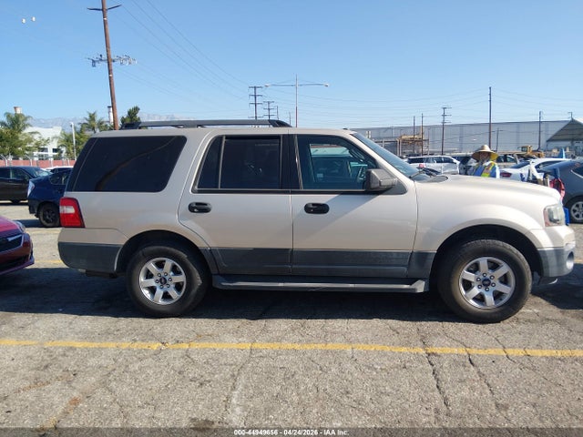 1FMJU1GT0HEA15106 Ford Expedition Xl