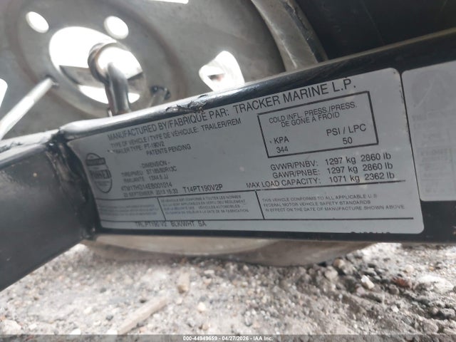 44949659 :رقم المزاد ، BUJ10080J314 vin ، 2014 Tracker Pt190tx مزاد بيع