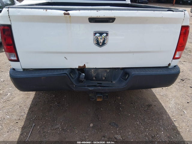 44949661 :رقم المزاد ، 1C6RR6FG4GS414599 vin ، 2016 Ram 1500 Tradesman مزاد بيع