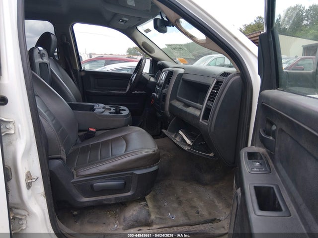 44949661 :رقم المزاد ، 1C6RR6FG4GS414599 vin ، 2016 Ram 1500 Tradesman مزاد بيع