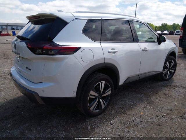 44949660 :رقم المزاد ، 5N1BT3CB3RC731768 vin ، 2024 Nissan Rogue Sl Intelligent Awd مزاد بيع