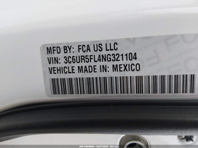 44949662 :رقم المزاد ، 3C6UR5FL4NG321104 vin ، 2022 Ram 2500 Laramie  4x4 6'4 Box مزاد بيع