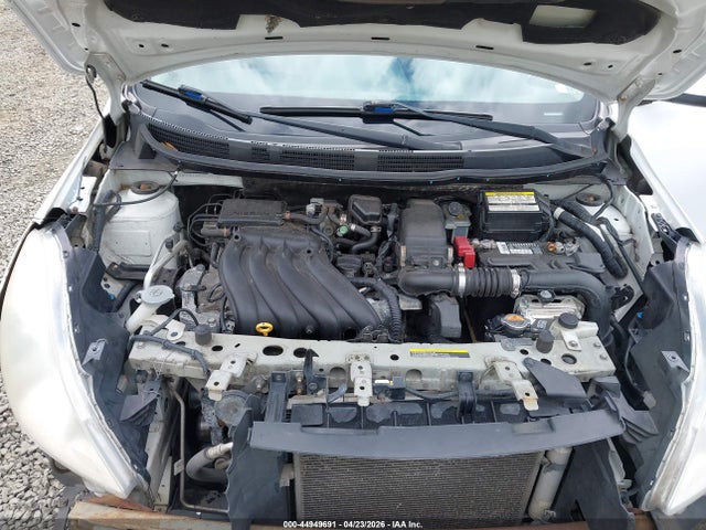 3N1CN7AP0EL821616 Nissan Versa 1.6 Sv