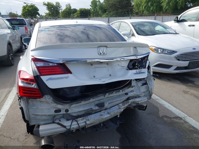 1HGCR3F98HA023771 Honda Accord Touring V6