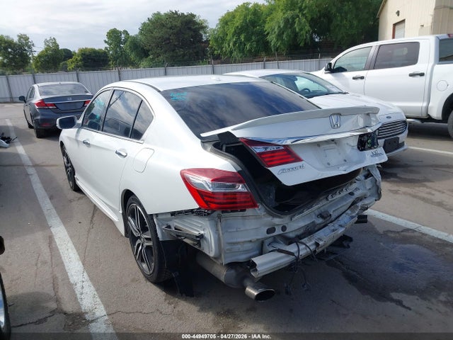 1HGCR3F98HA023771 Honda Accord Touring V6