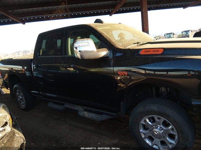 44949713 :رقم المزاد ، 3C6UR5FL4RG316779 vin ، 2024 Ram 2500 Laramie  4x4 6'4 Box مزاد بيع