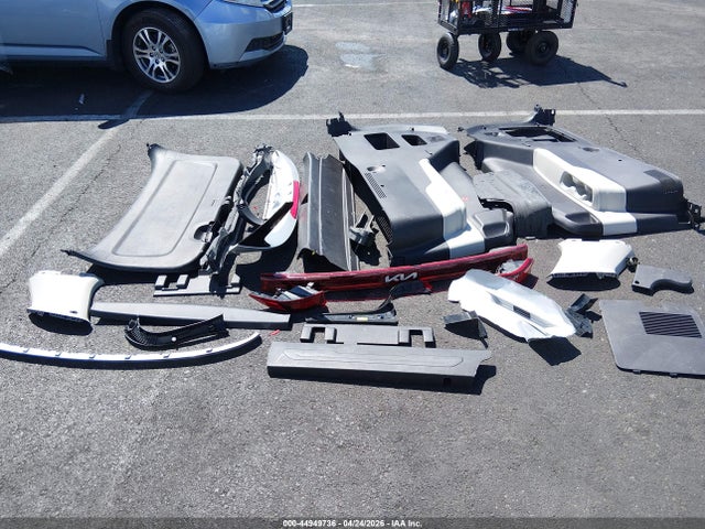 KNDNB4H36N6060665 KIA Carnival Mpv Lx Seat Package