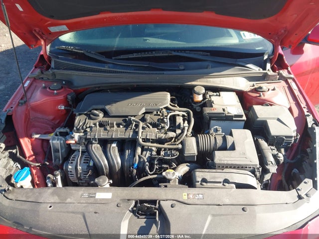 44949739 :رقم المزاد ، KMHLM4AG2MU070758 vin ، 2021 Hyundai Elantra Sel مزاد بيع