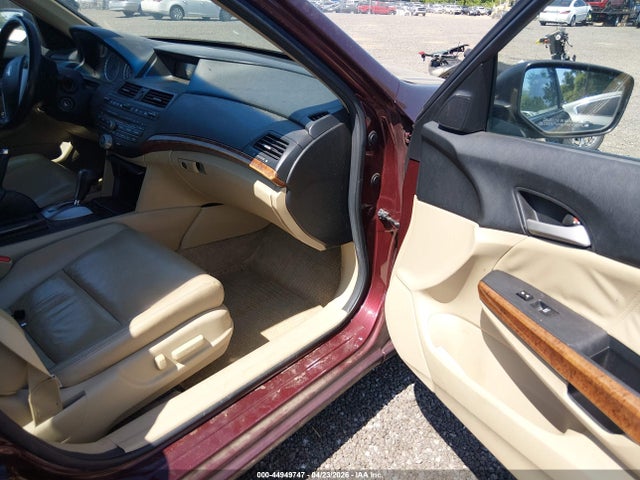 44949747 :رقم المزاد ، 1HGCP3F89BA017661 vin ، 2011 Honda Accord 3.5 Ex-l مزاد بيع