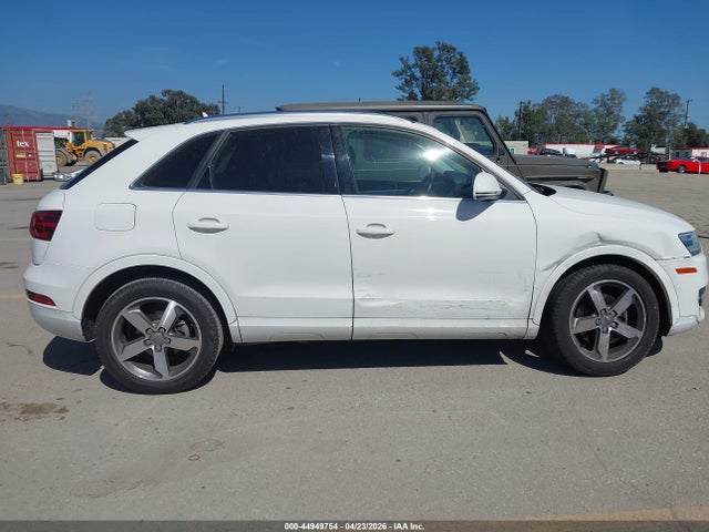 Продажа на аукционе авто 2015 Audi Q3 2.0t Premium Plus, vin: WA1BFCFS4FR013012, номер лота: 44949754