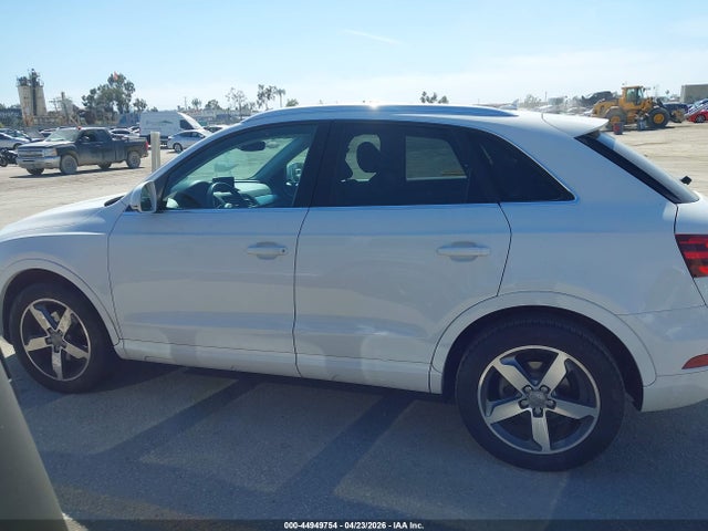 Продажа на аукционе авто 2015 Audi Q3 2.0t Premium Plus, vin: WA1BFCFS4FR013012, номер лота: 44949754