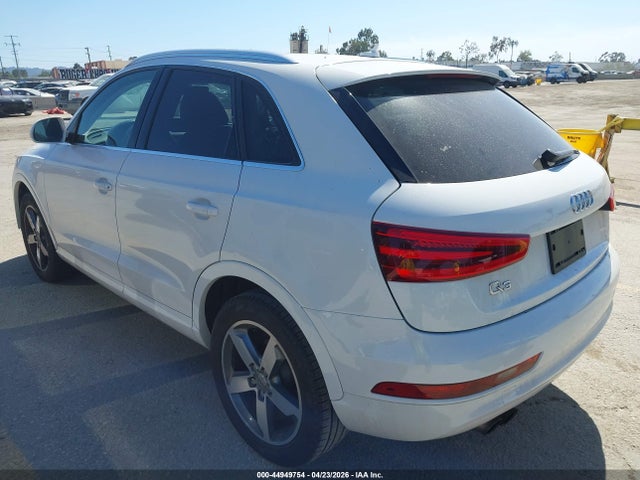 Продажа на аукционе авто 2015 Audi Q3 2.0t Premium Plus, vin: WA1BFCFS4FR013012, номер лота: 44949754