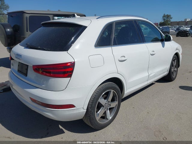 Продажа на аукционе авто 2015 Audi Q3 2.0t Premium Plus, vin: WA1BFCFS4FR013012, номер лота: 44949754