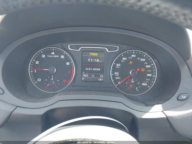 Продажа на аукционе авто 2015 Audi Q3 2.0t Premium Plus, vin: WA1BFCFS4FR013012, номер лота: 44949754