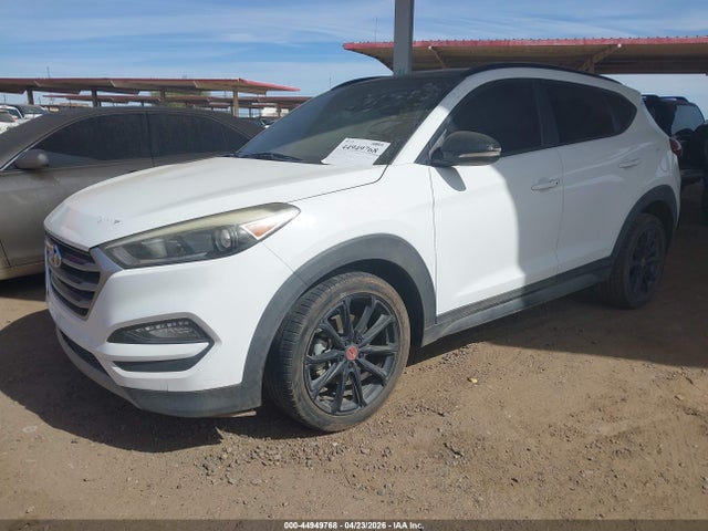 Hyundai Tucson Night 2017 KM8J33A20HU541515 Image 2