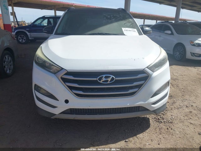 Hyundai Tucson Night 2017 KM8J33A20HU541515 Image 6