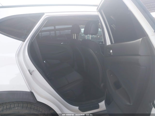Hyundai Tucson Night 2017 KM8J33A20HU541515 Image 8