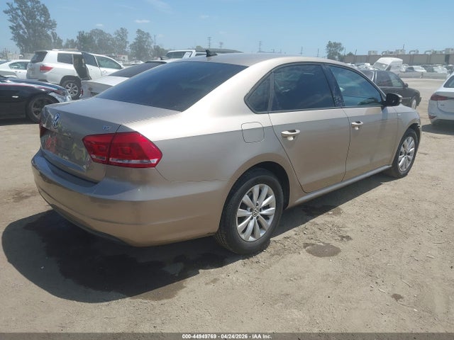 Продаж на аукціоні авто 2015 Volkswagen Passat 1.8t Wolfsburg Edition, vin: 1VWAT7A30FC041729, номер лоту: 44949769