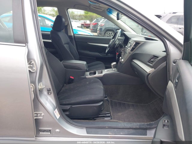 2011 Subaru Legacy 2.5i Premium მანქანა იყიდება აუქციონზე, vin: 4S3BMCB62B3253483, აუქციონის ნომერი: 44949770