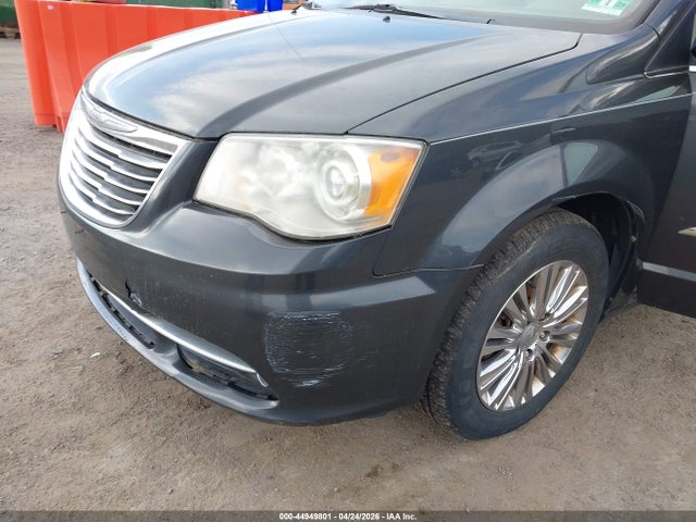 2011 Chrysler Town & Country Limited მანქანა იყიდება აუქციონზე, vin: 2A4RR6DG3BR759607, აუქციონის ნომერი: 44949801