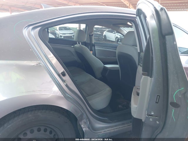 Продаж на аукціоні авто 2017 Hyundai Elantra Se, vin: 5NPD74LF3HH051611, номер лоту: 44949805