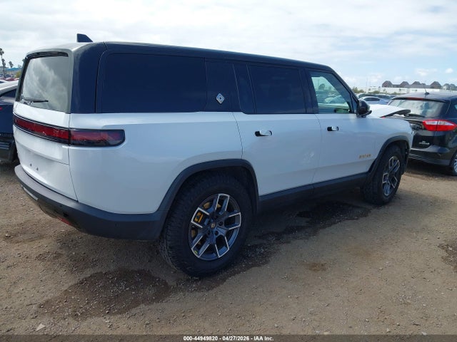 Продаж на аукціоні авто 2023 Rivian R1s Adventure, vin: 7PDSGABAXPN016356, номер лоту: 44949820