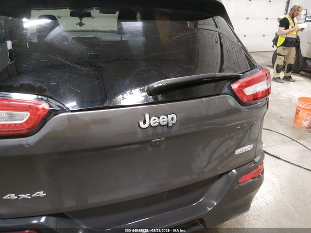 Jeep Cherokee Latitude Plus 4x4 2018 1C4PJMLB1JD545988 Image 19