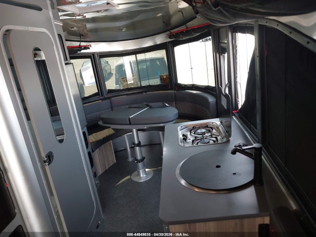 Aukcja sprzedaży 2023 Airstream Airstream, vin: 1SMG4DD21PJ207696, numer aukcji: 44949835