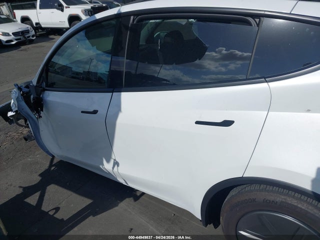 44949837 :رقم المزاد ، 7SAYGDEDXTA575293 vin ، 2026 Tesla Model Y Premium Rear-wheel Drive/standard Rear-wheel Drive مزاد بيع