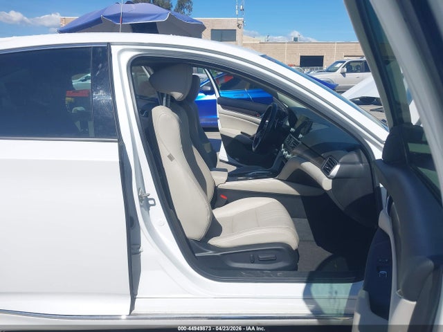 1HGCV3F53LA007687 Honda Accord Hybrid Ex-l
