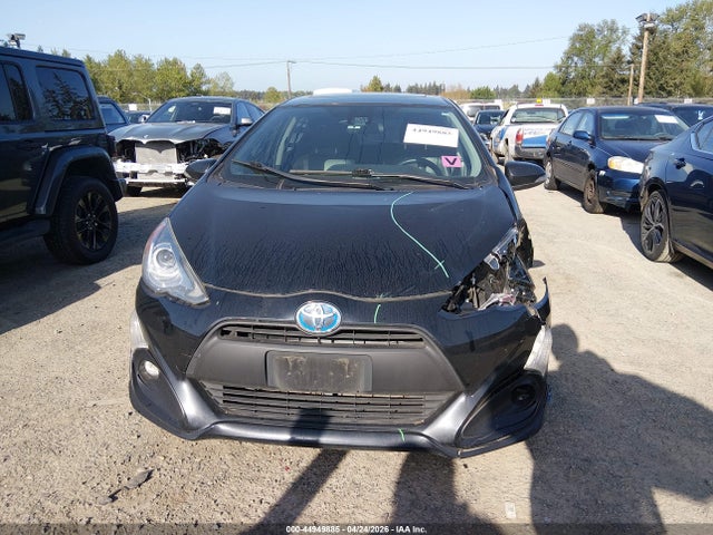 JTDKDTB31H1593055 Toyota Prius C Four