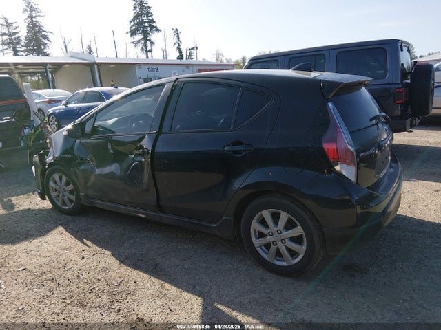 JTDKDTB31H1593055 Toyota Prius C Four
