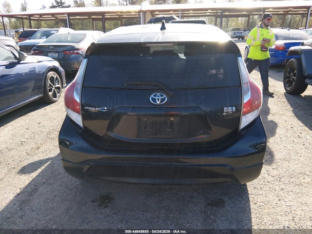 JTDKDTB31H1593055 Toyota Prius C Four
