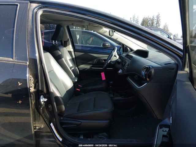JTDKDTB31H1593055 Toyota Prius C Four