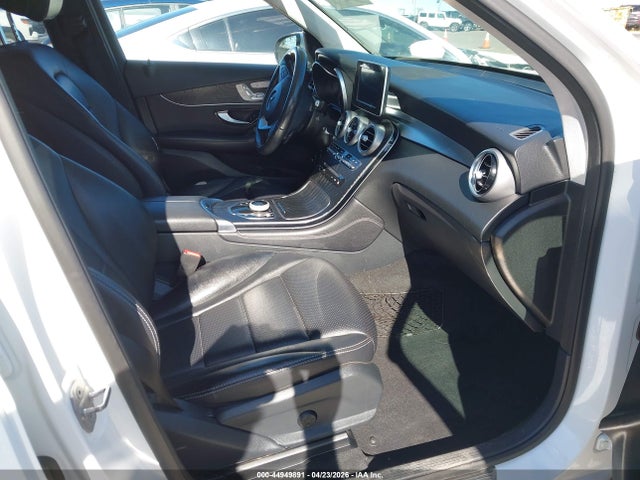 WDC0G4JB0HF200186 Mercedes-Benz GLC 300